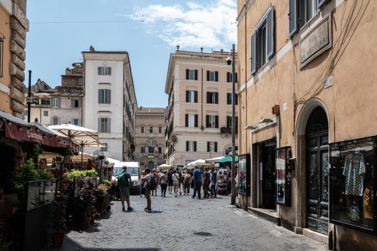 Apartmán Campo De Fiori Chic Řím Exteriér fotografie